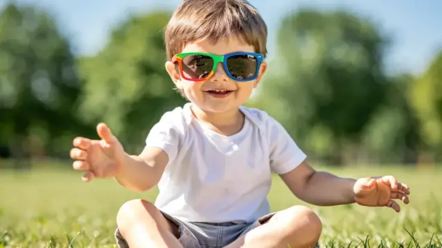 Sonnenbrillen für Kinder online kaufen Tipps für sicheren UV-Schutz und Qualität